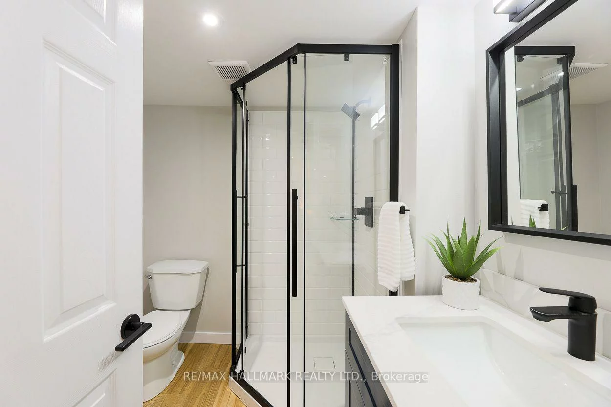 38, Boultbee, Blake-Jones, Toronto