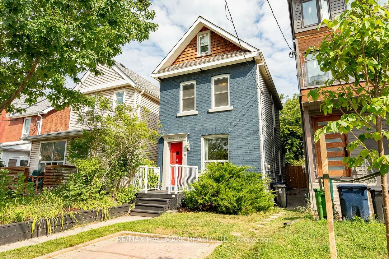 38, Boultbee, Blake-Jones, Toronto