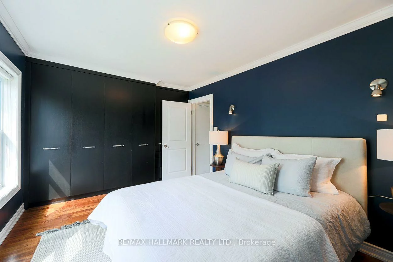 38, Boultbee, Blake-Jones, Toronto