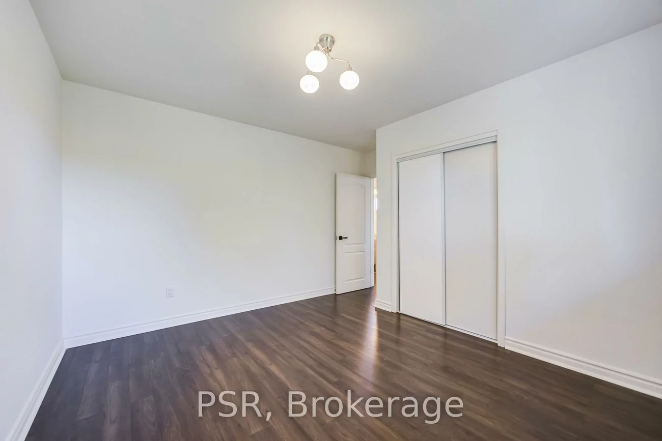 53, Marcos, Bendale, Toronto