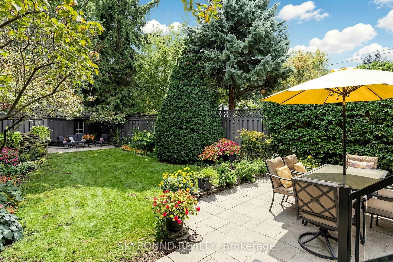 156, Hampton, North Riverdale, Toronto