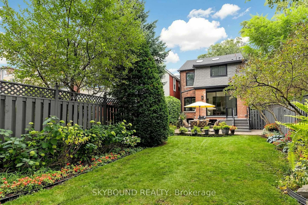 156, Hampton, North Riverdale, Toronto