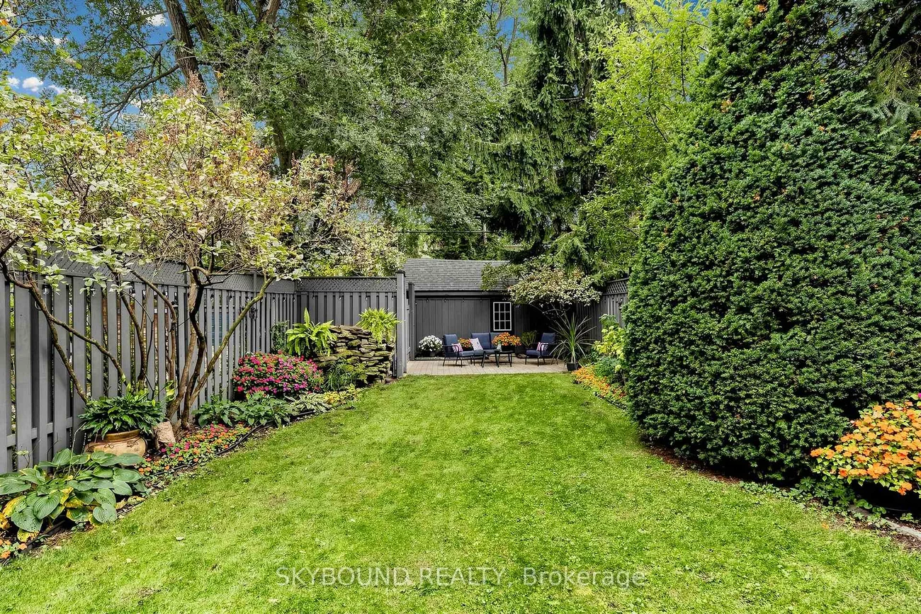156, Hampton, North Riverdale, Toronto