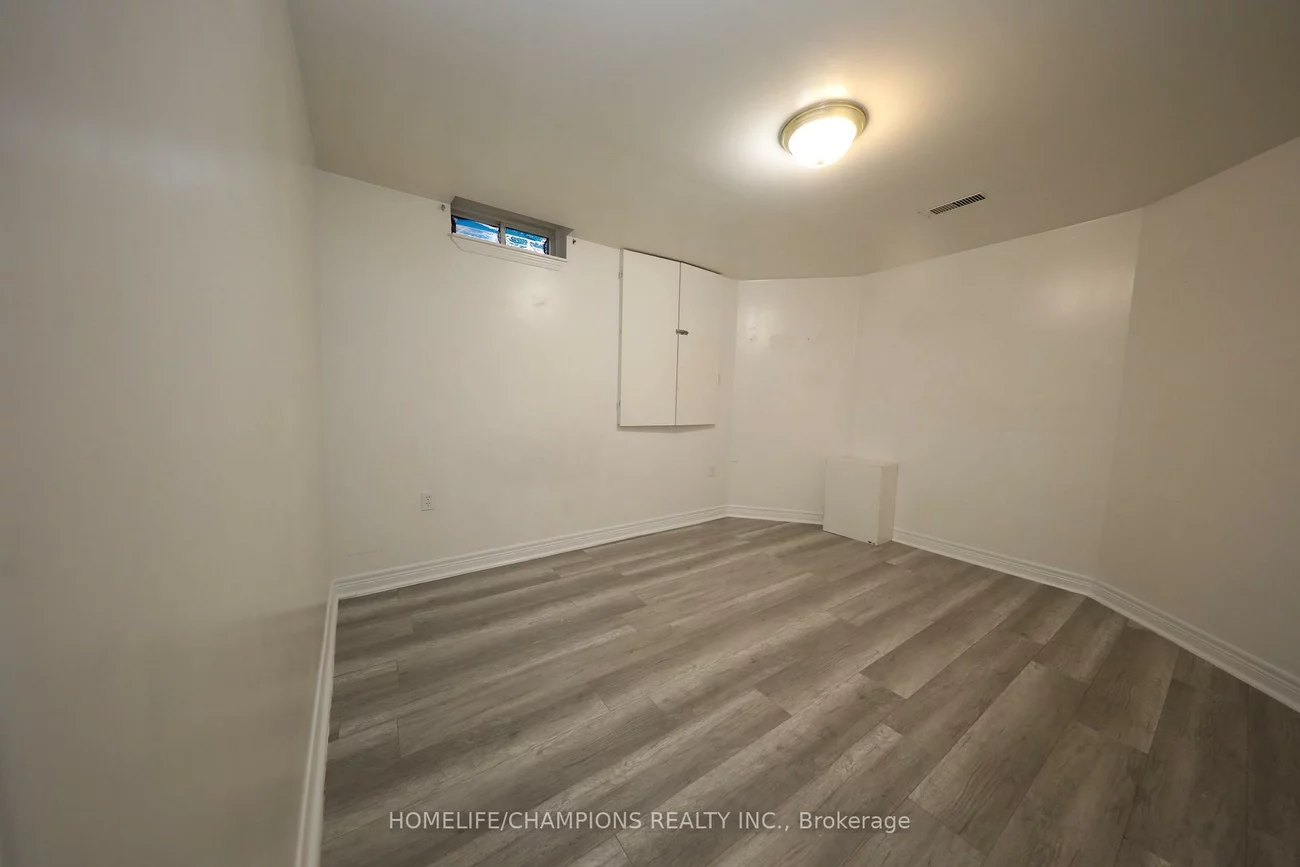 38, Bobolink, Rouge E11, Toronto