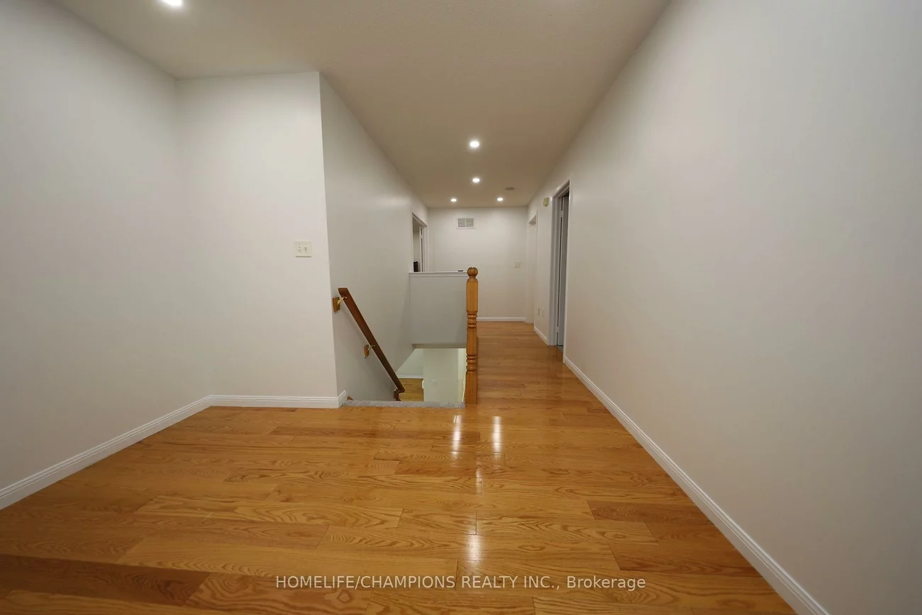 38, Bobolink, Rouge E11, Toronto