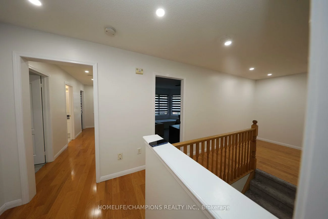38, Bobolink, Rouge E11, Toronto