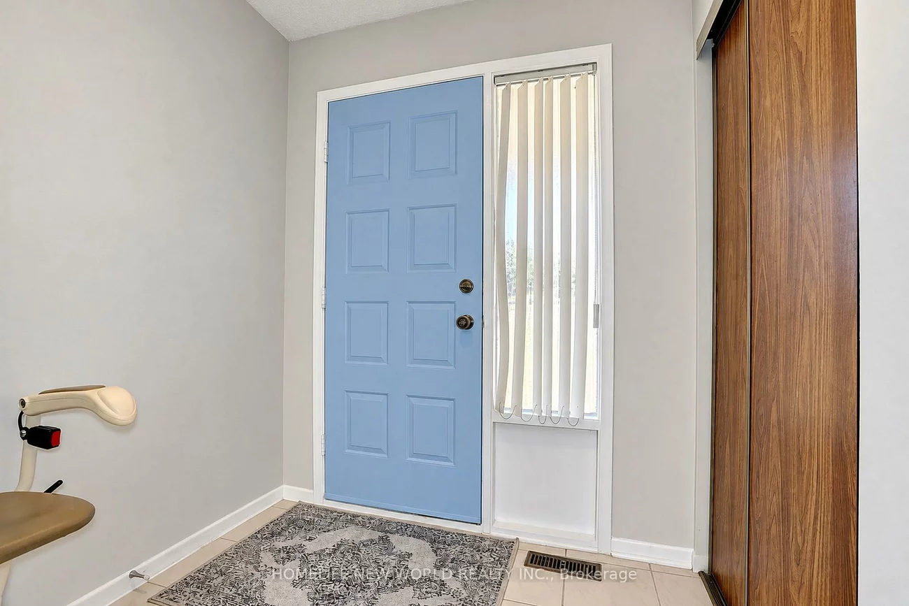 23, Shepmore, Malvern, Toronto