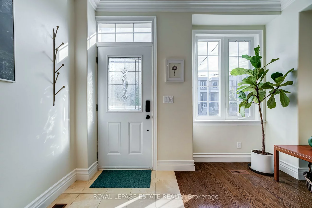 110A, Holborne, Danforth Village-East York, Toronto