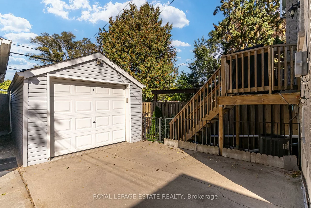 110A, Holborne, Danforth Village-East York, Toronto