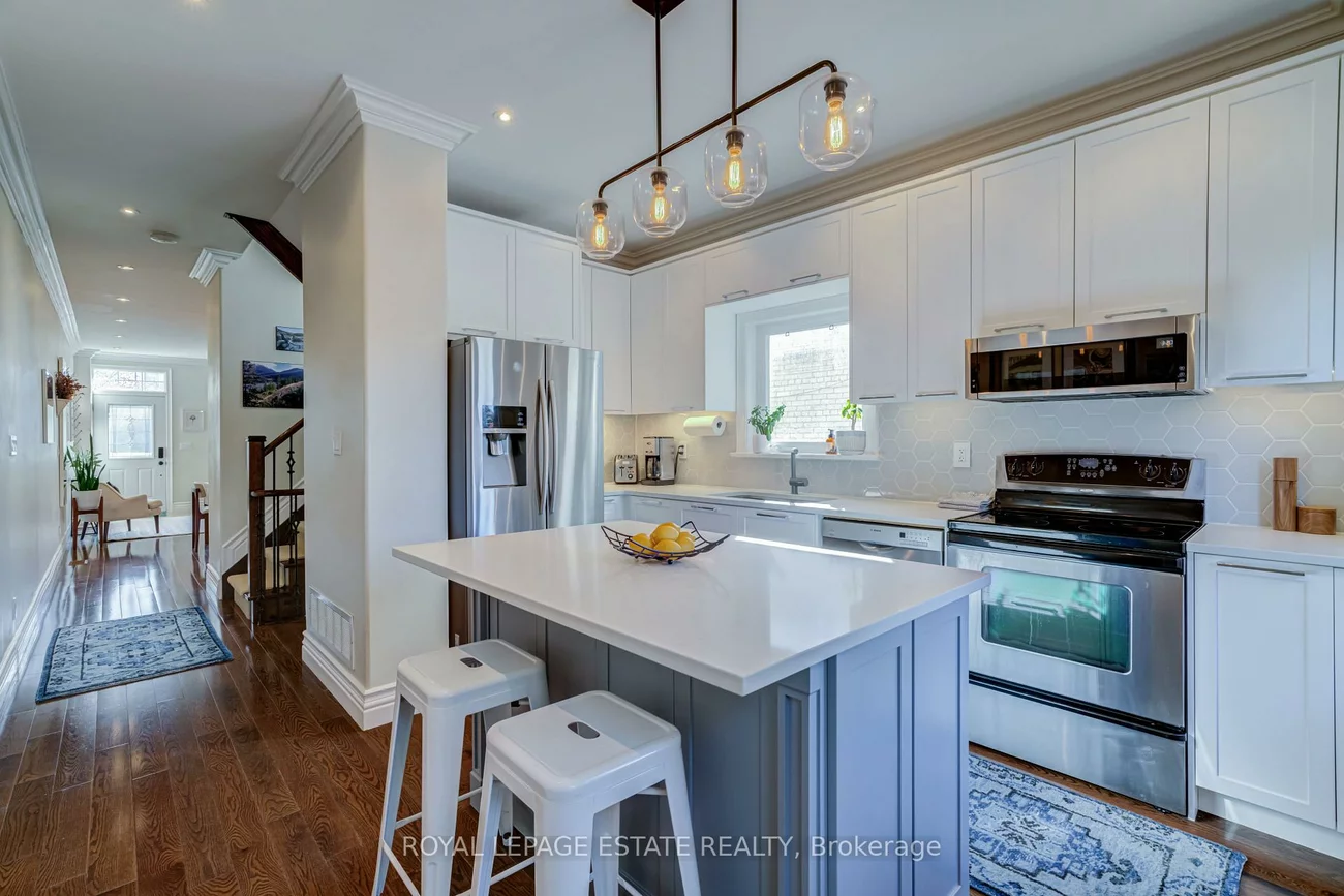 110A, Holborne, Danforth Village-East York, Toronto