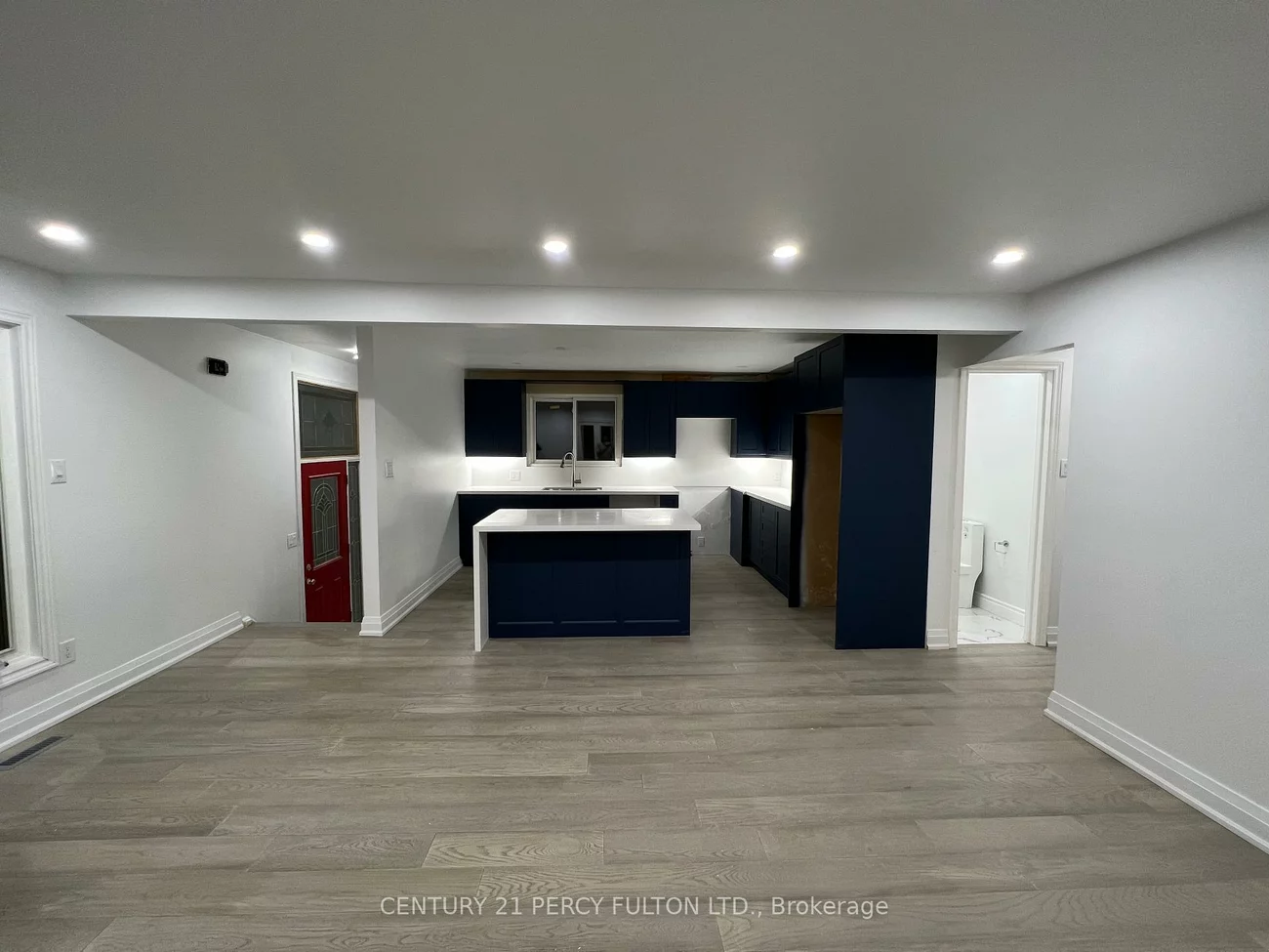 54, Howell, Malvern, Toronto
