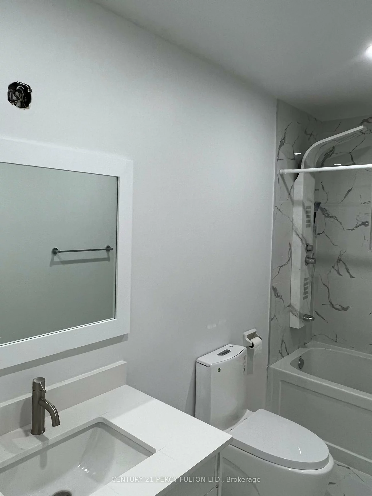 54, Howell, Malvern, Toronto