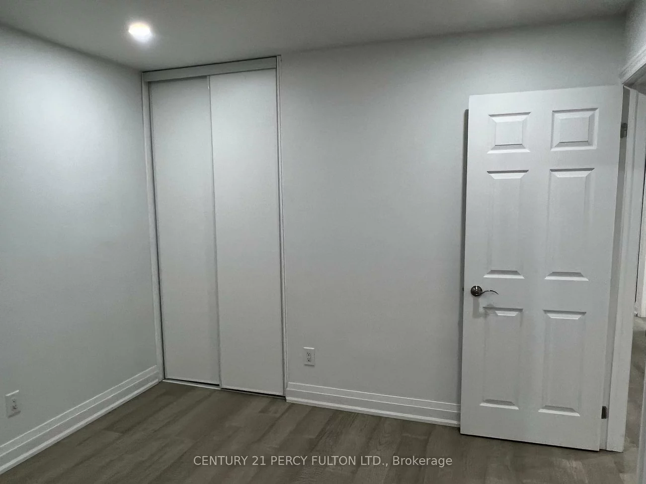 54, Howell, Malvern, Toronto