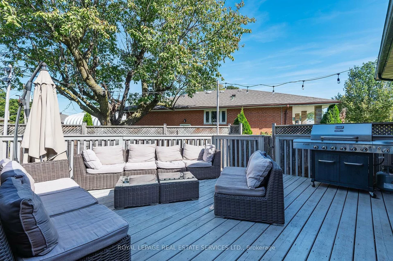 28, Thelmere, Willowridge-Martingrove-Richview, Toronto