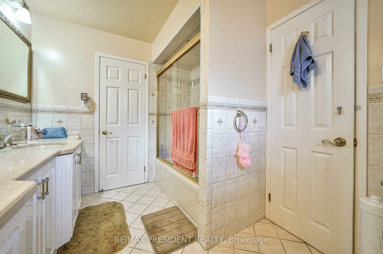 55, Maryhill, Mount Olive-Silverstone-Jamestown, Toronto