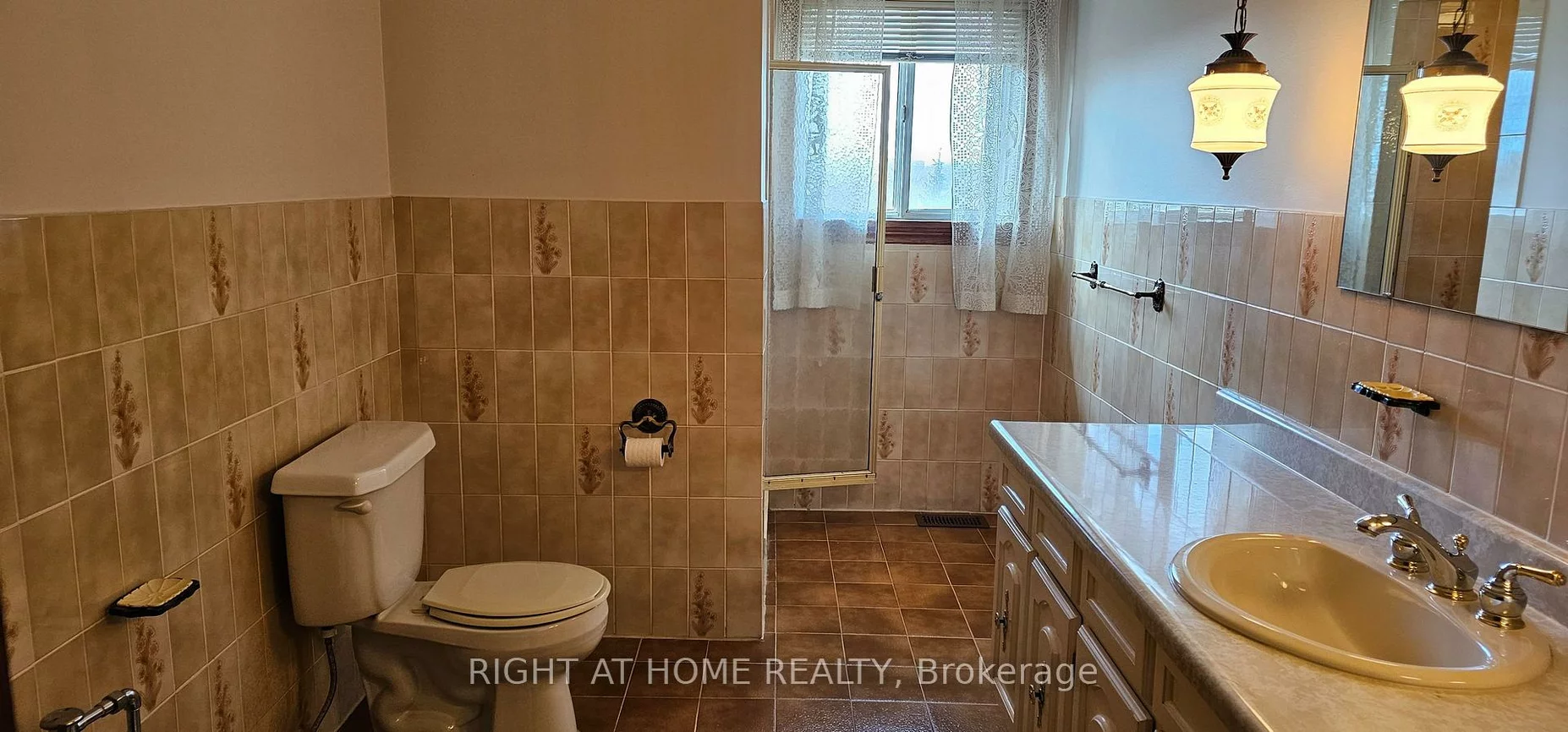 2960, Weston, Humberlea-Pelmo Park W5, Toronto