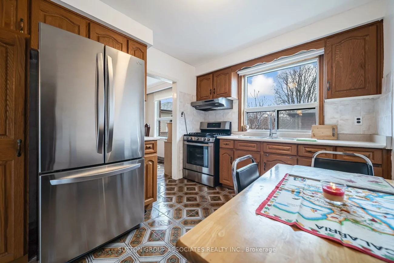 139, Giltspur, Glenfield-Jane Heights, Toronto