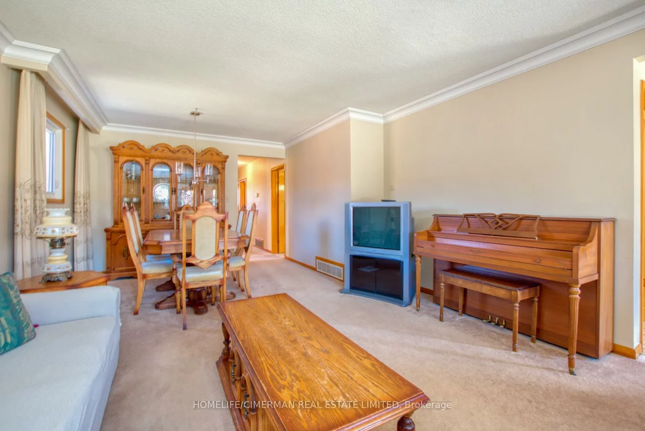 79, Aviemore, Humber Summit, Toronto