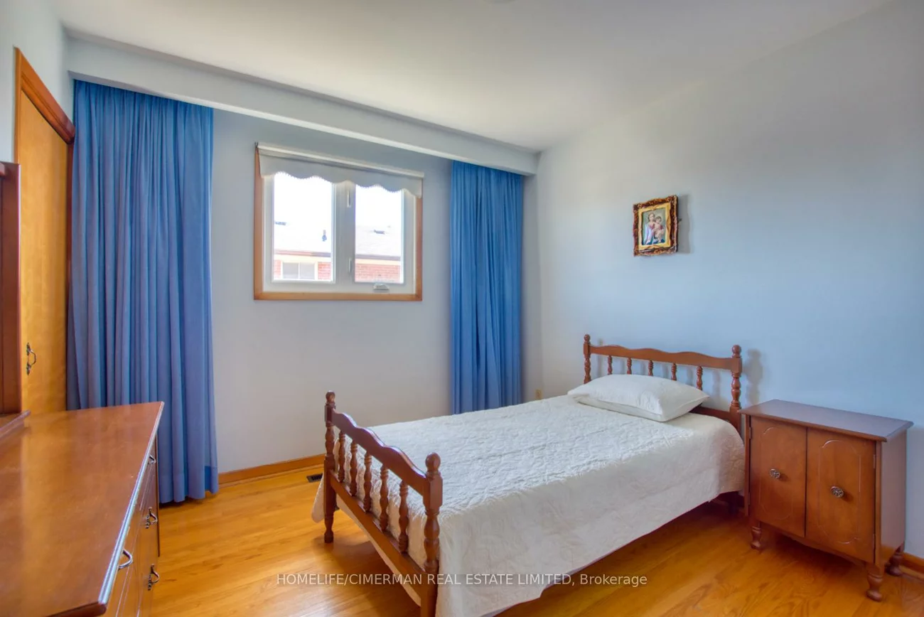 79, Aviemore, Humber Summit, Toronto
