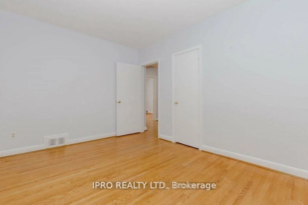 1205, Kipling, Princess-Rosethorn, Toronto