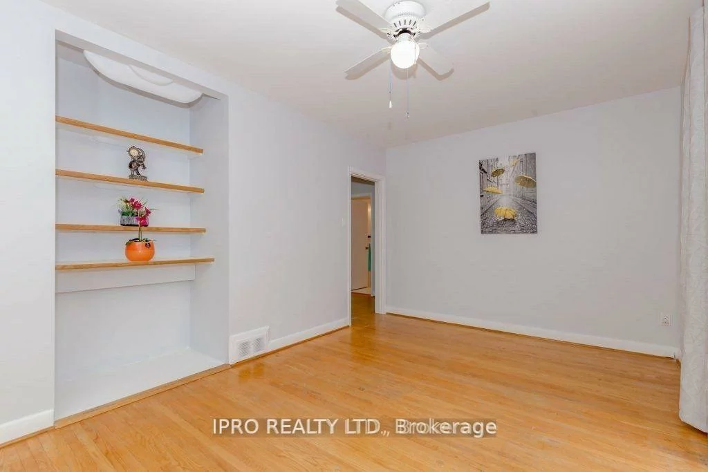 1205, Kipling, Princess-Rosethorn, Toronto