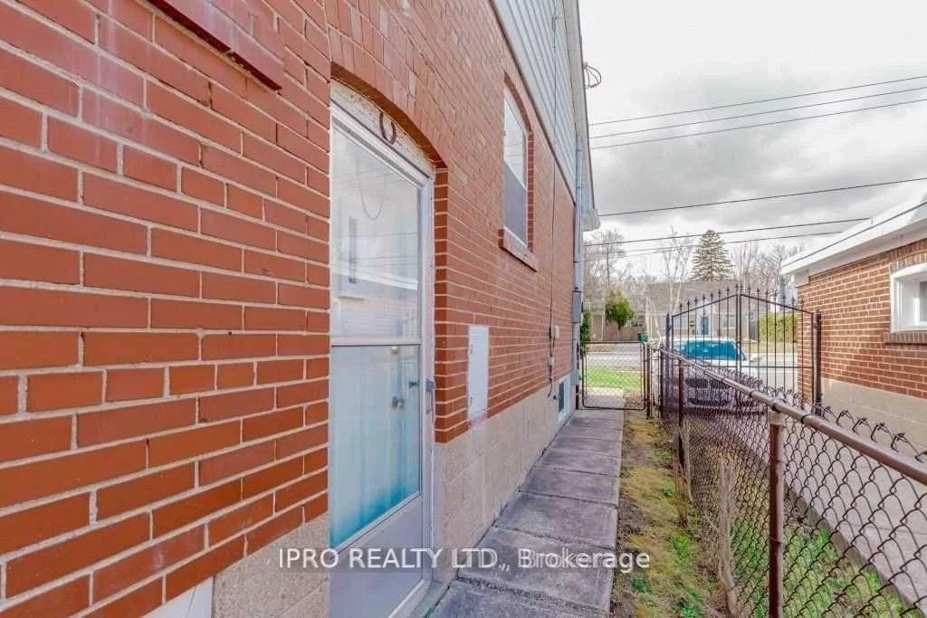 1205, Kipling, Princess-Rosethorn, Toronto
