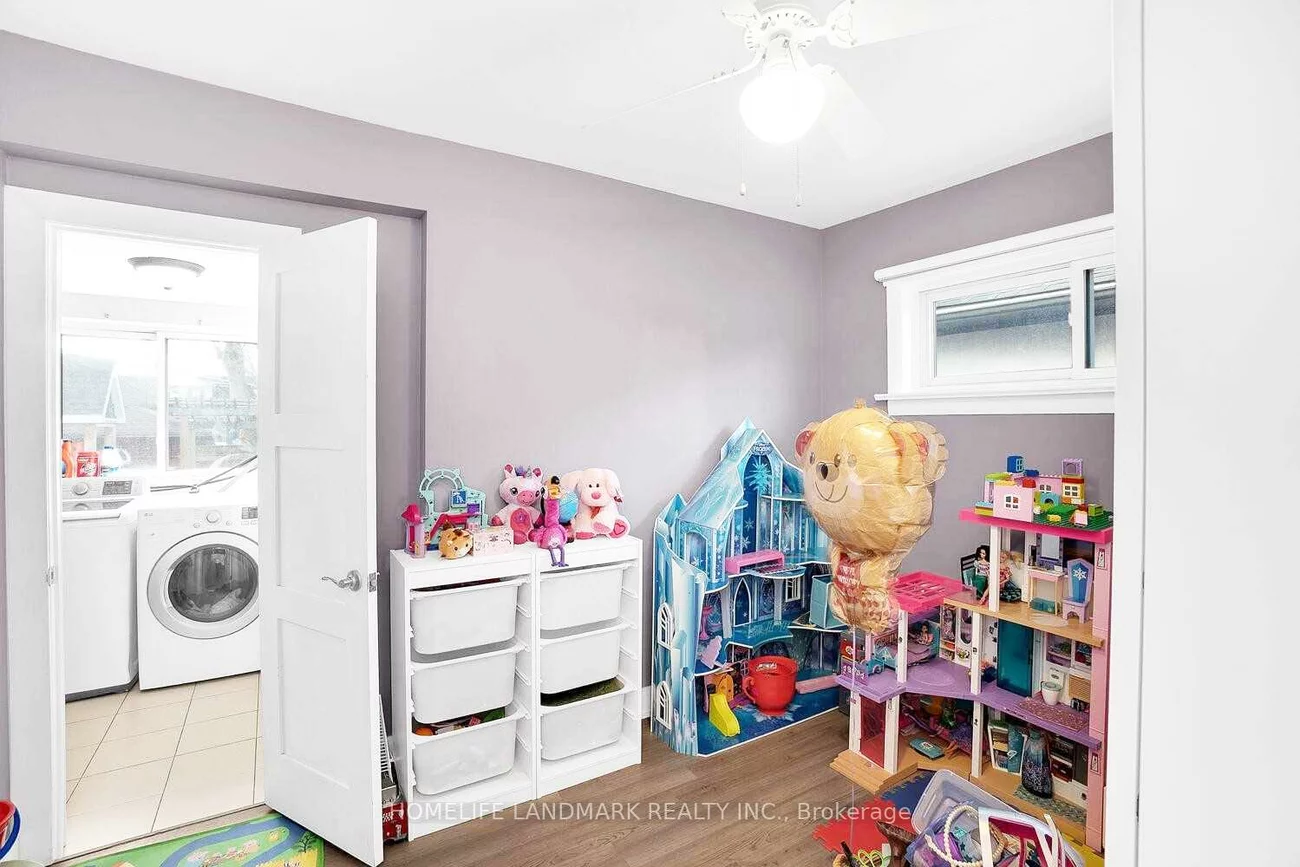 2600, Lake Shore, Mimico, Toronto