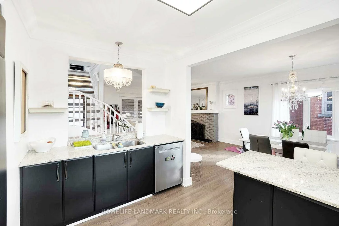 2600, Lake Shore, Mimico, Toronto