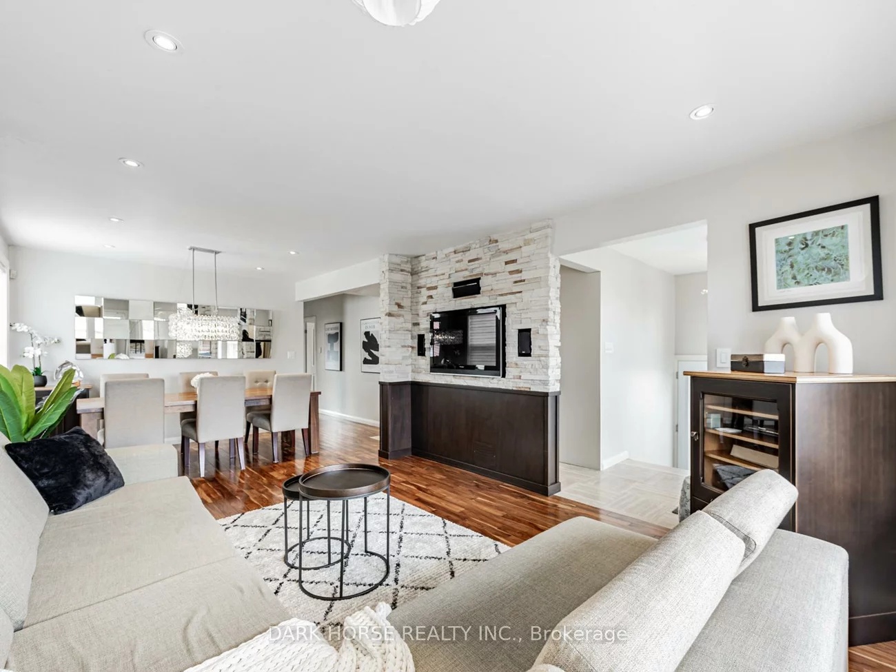 69, Tavistock, Downsview-Roding-CFB, Toronto