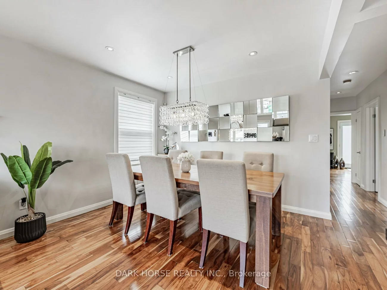 69, Tavistock, Downsview-Roding-CFB, Toronto