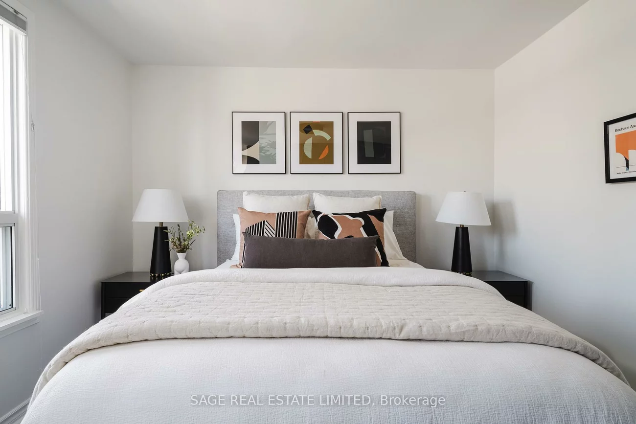 49, Osler, Dovercourt-Wallace Emerson-Junction, Toronto
