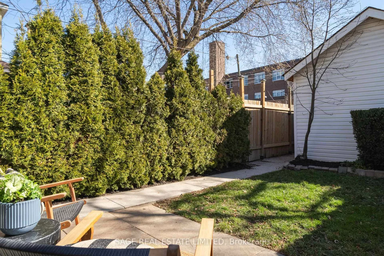 49, Osler, Dovercourt-Wallace Emerson-Junction, Toronto