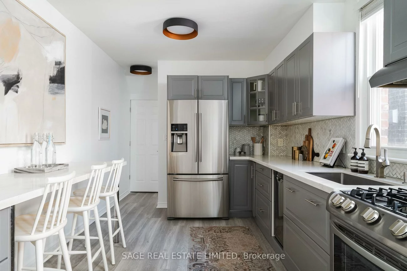 49, Osler, Dovercourt-Wallace Emerson-Junction, Toronto