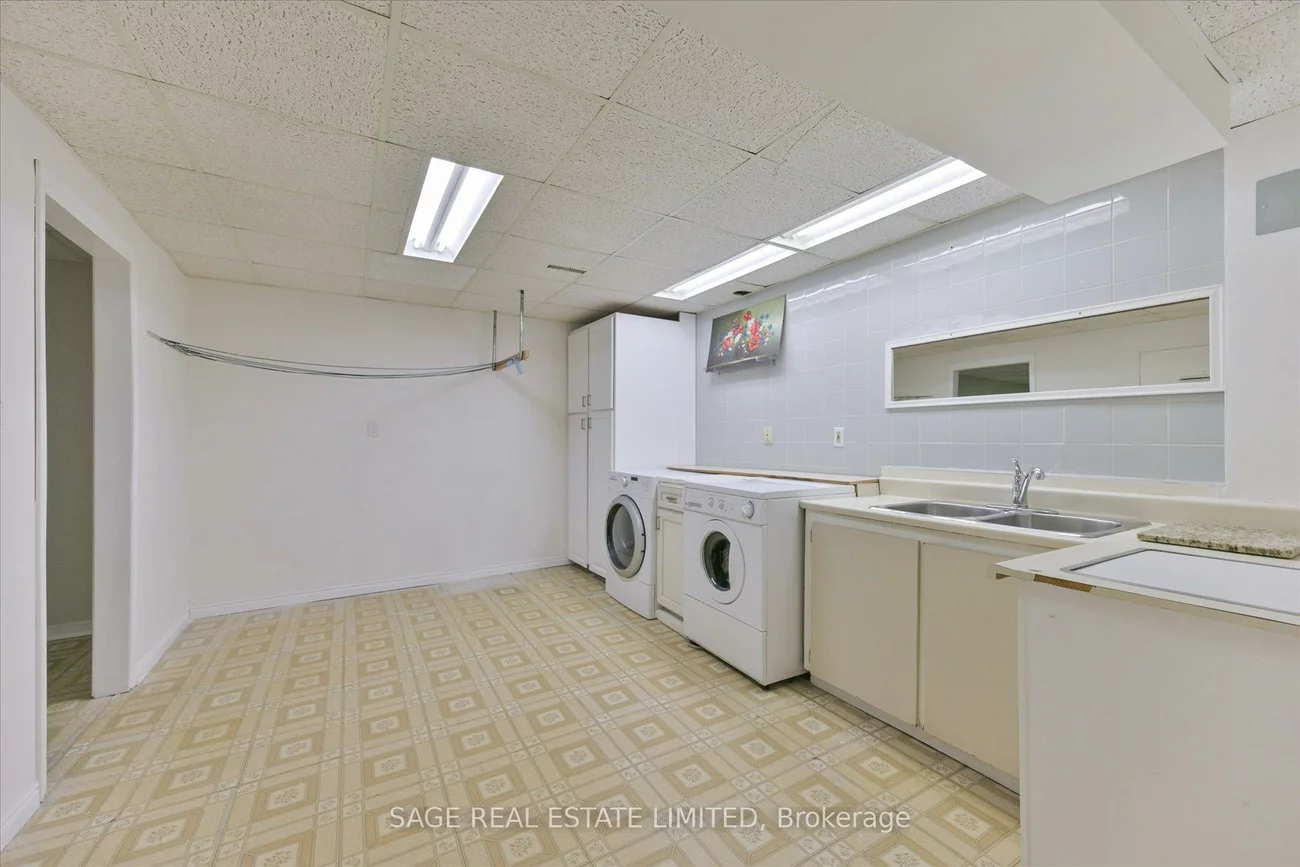 1, Goa, Alderwood, Toronto