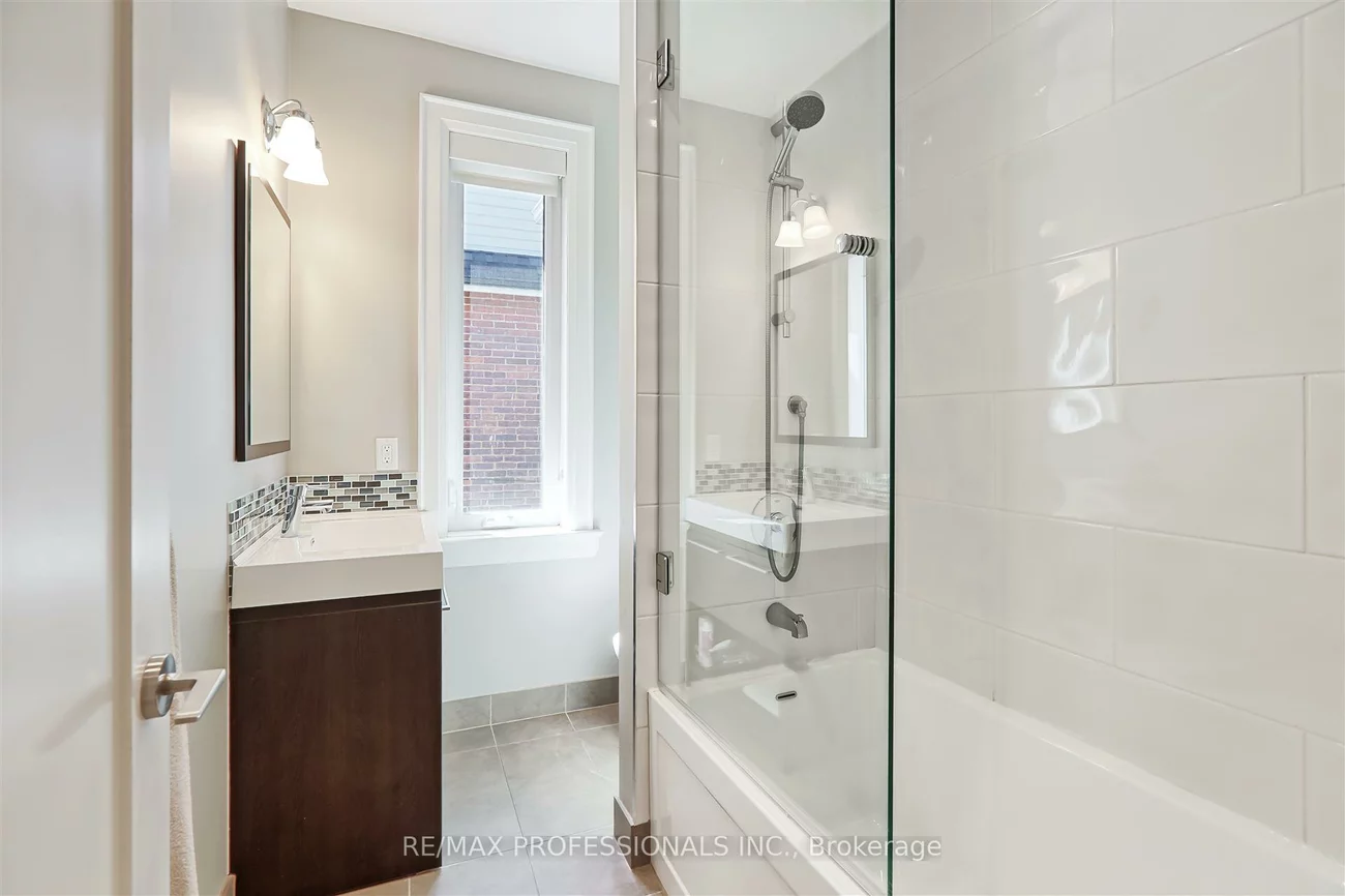313, Pacific, Junction Area, Toronto