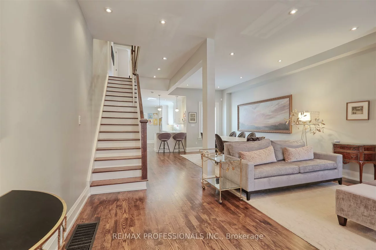 313, Pacific, Junction Area, Toronto