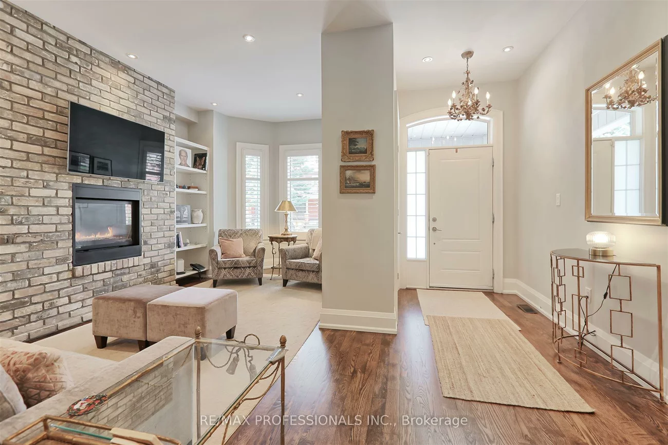 313, Pacific, Junction Area, Toronto
