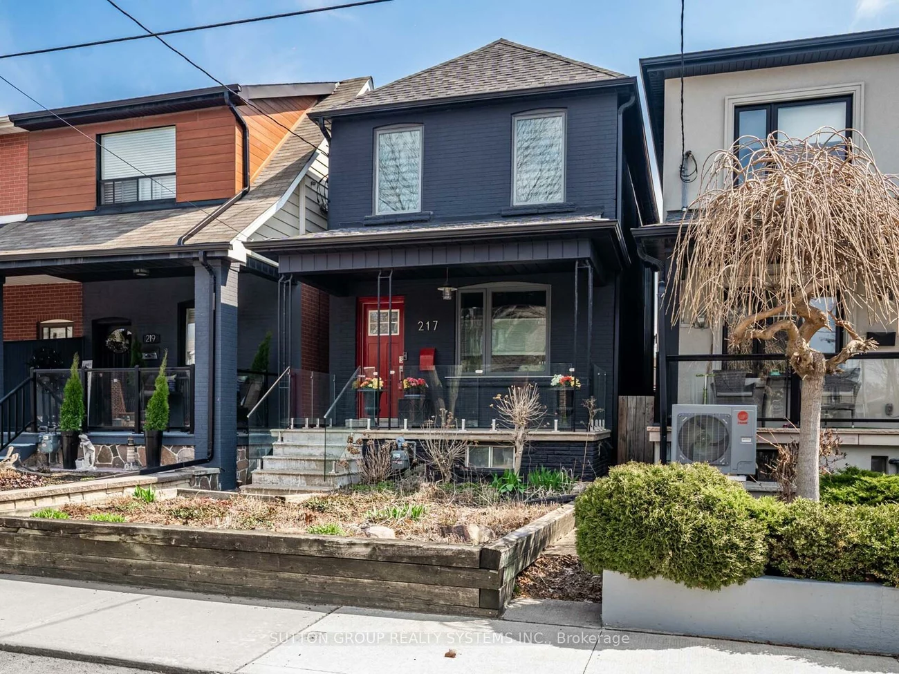 217, Earlscourt, Corso Italia-Davenport, Toronto