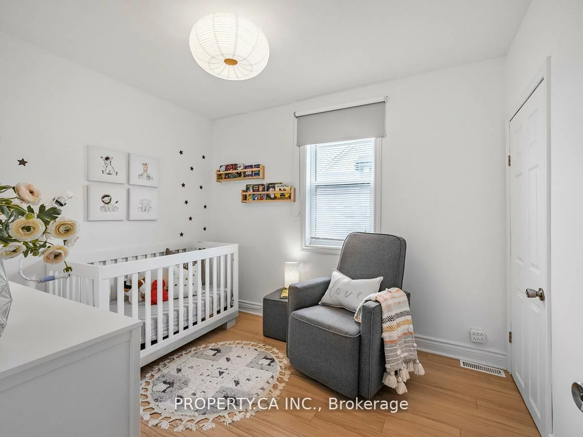 29, Gilbert, Corso Italia-Davenport, Toronto