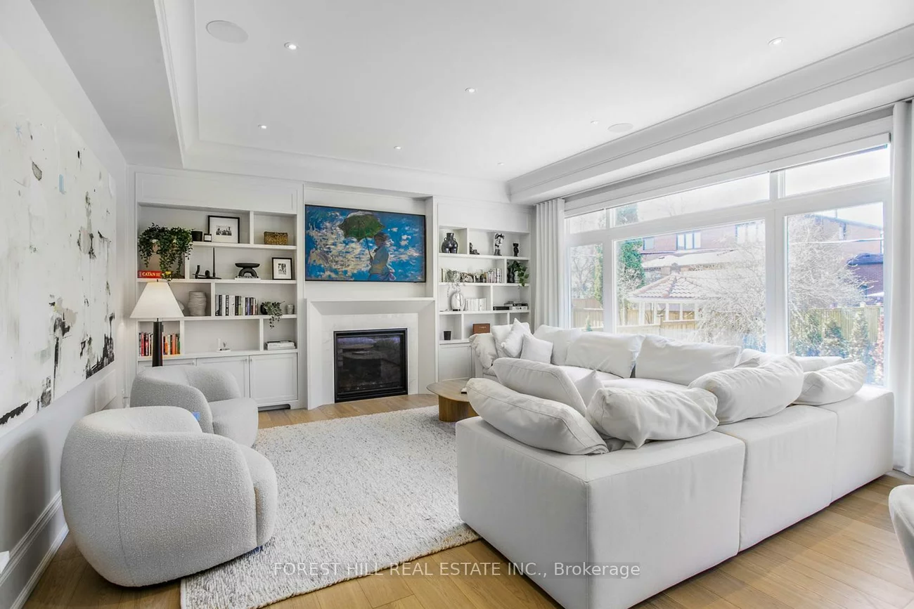 84, Botfield, Islington-City Centre West, Toronto