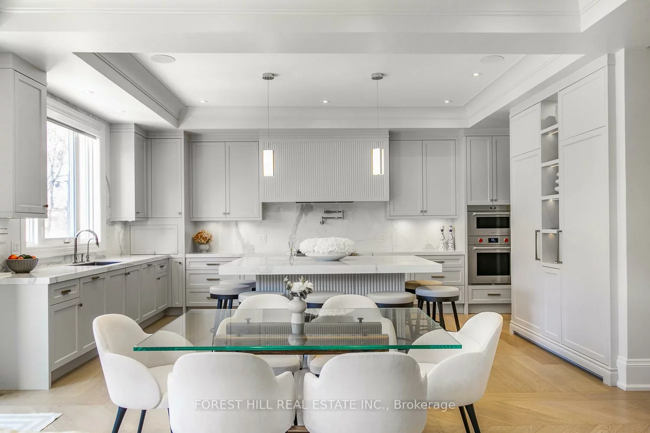 84, Botfield, Islington-City Centre West, Toronto