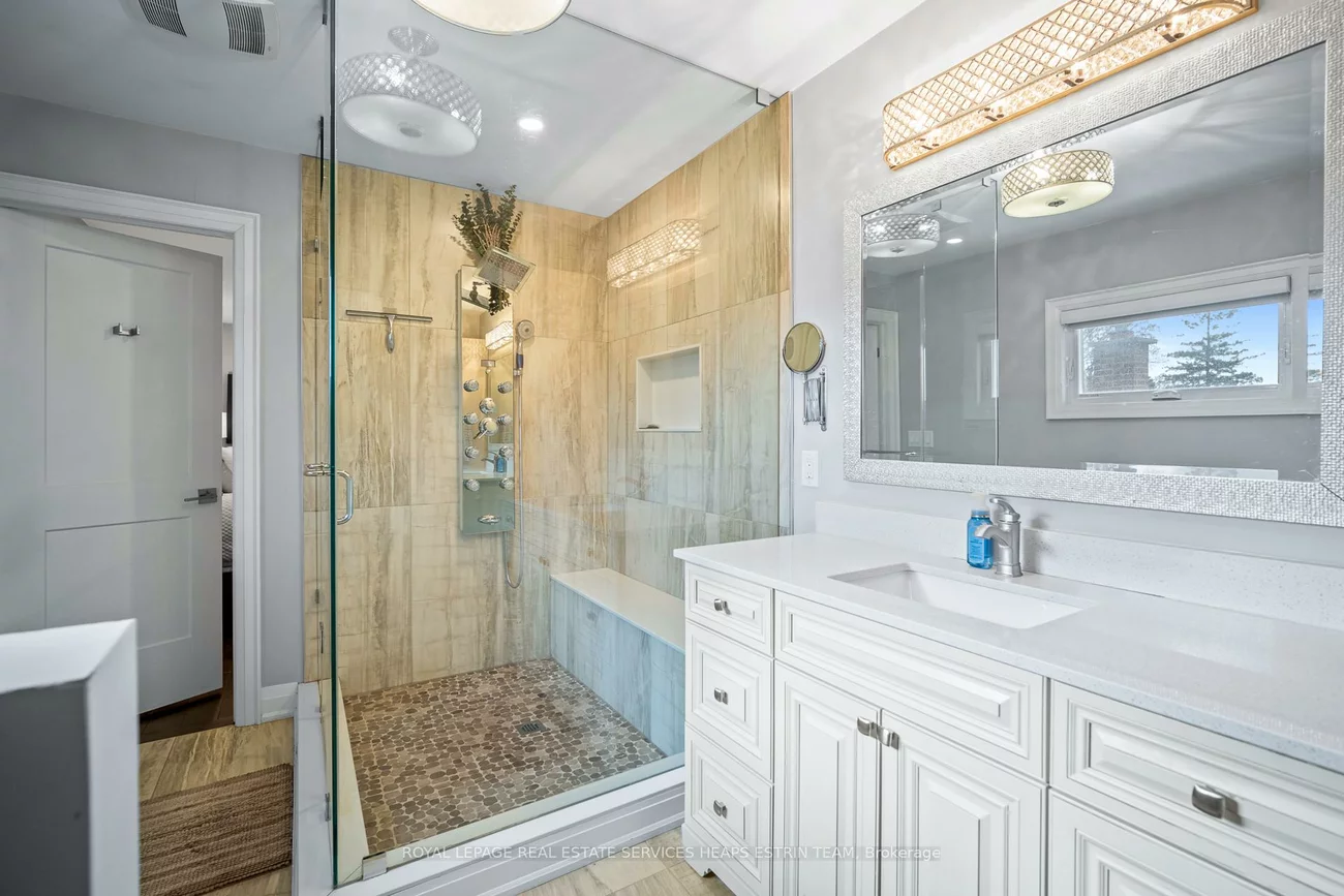 7, Forest Path, Thistletown-Beaumonde Heights, Toronto