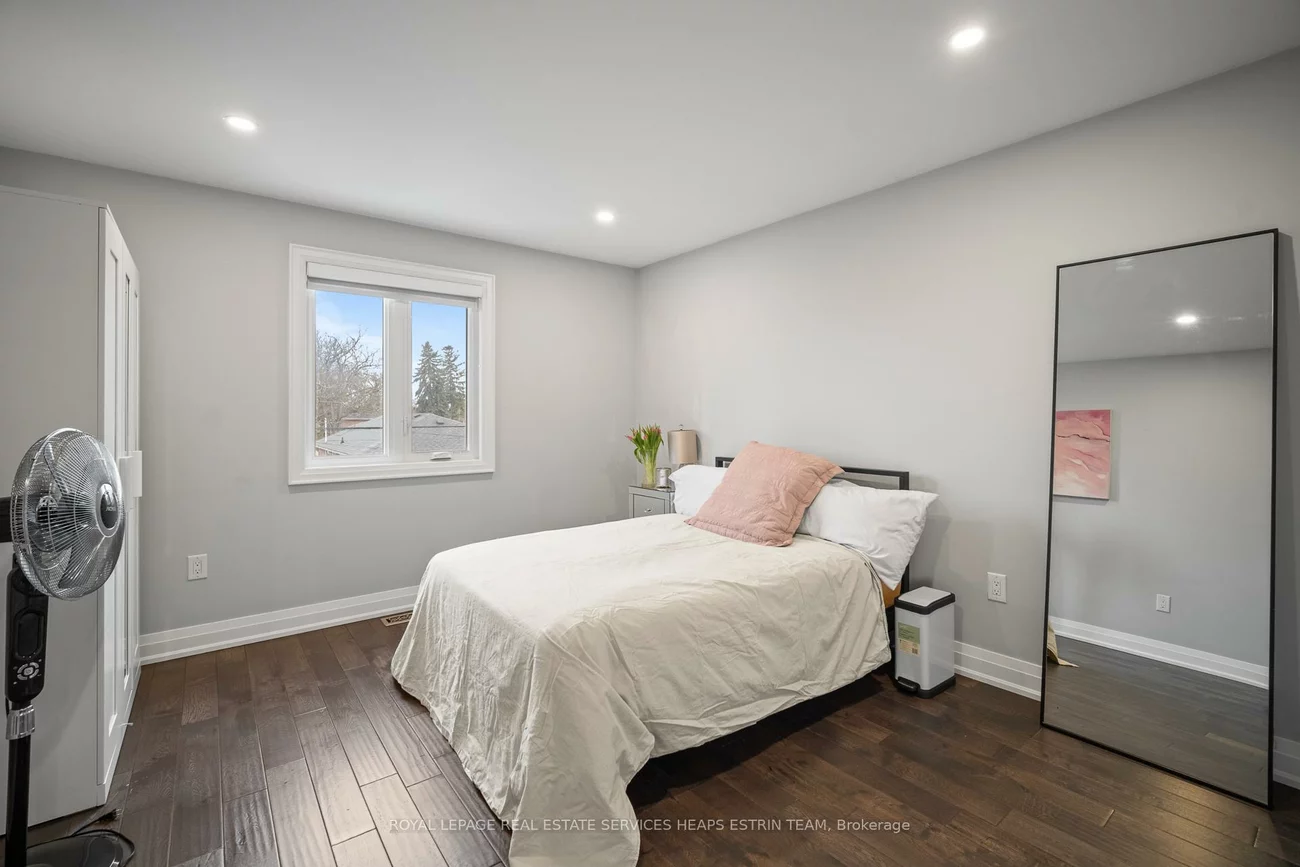 7, Forest Path, Thistletown-Beaumonde Heights, Toronto