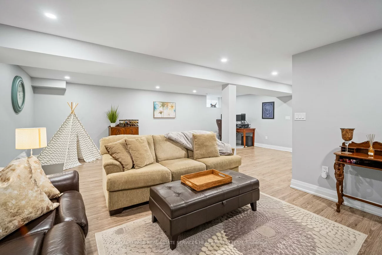 7, Forest Path, Thistletown-Beaumonde Heights, Toronto