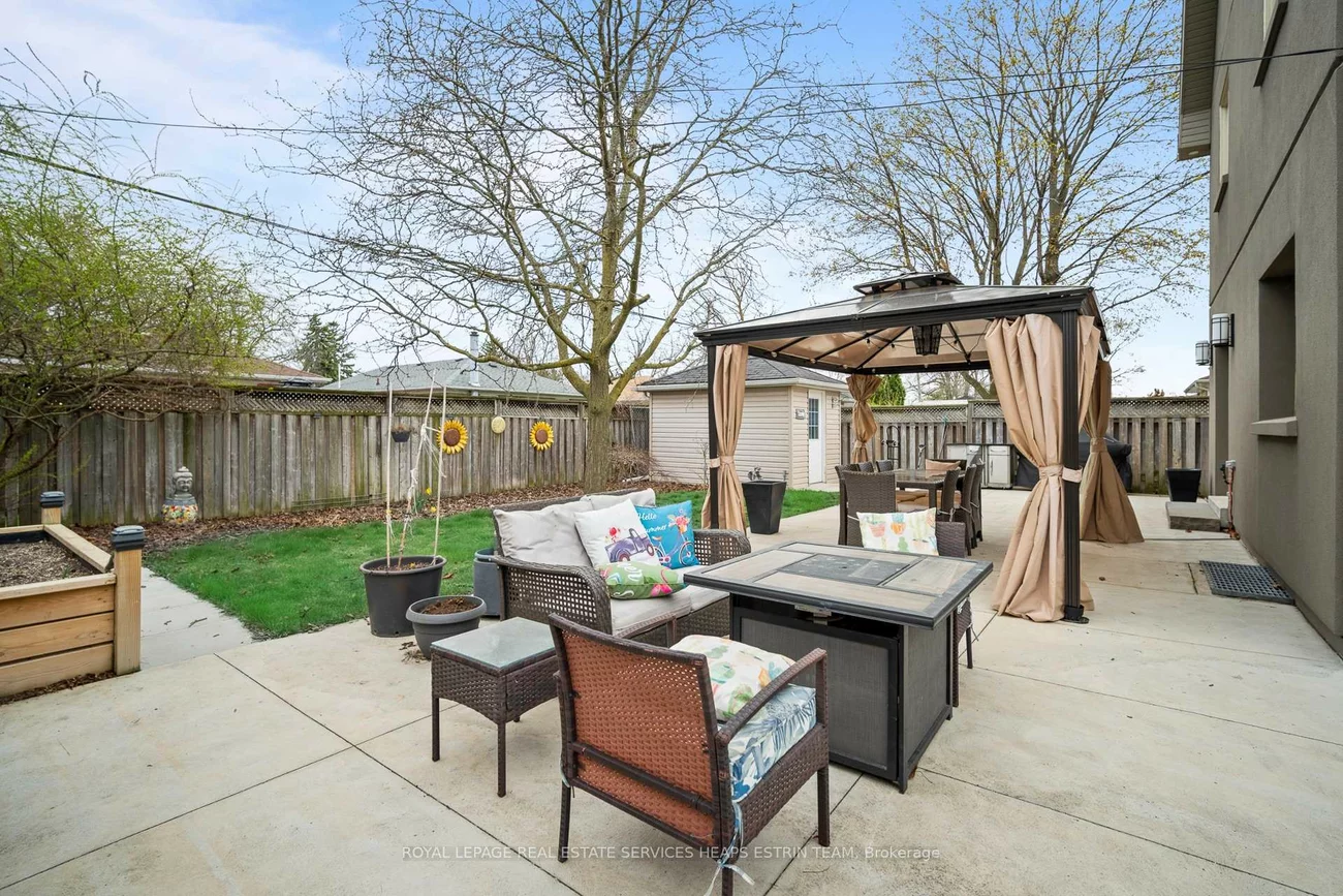 7, Forest Path, Thistletown-Beaumonde Heights, Toronto