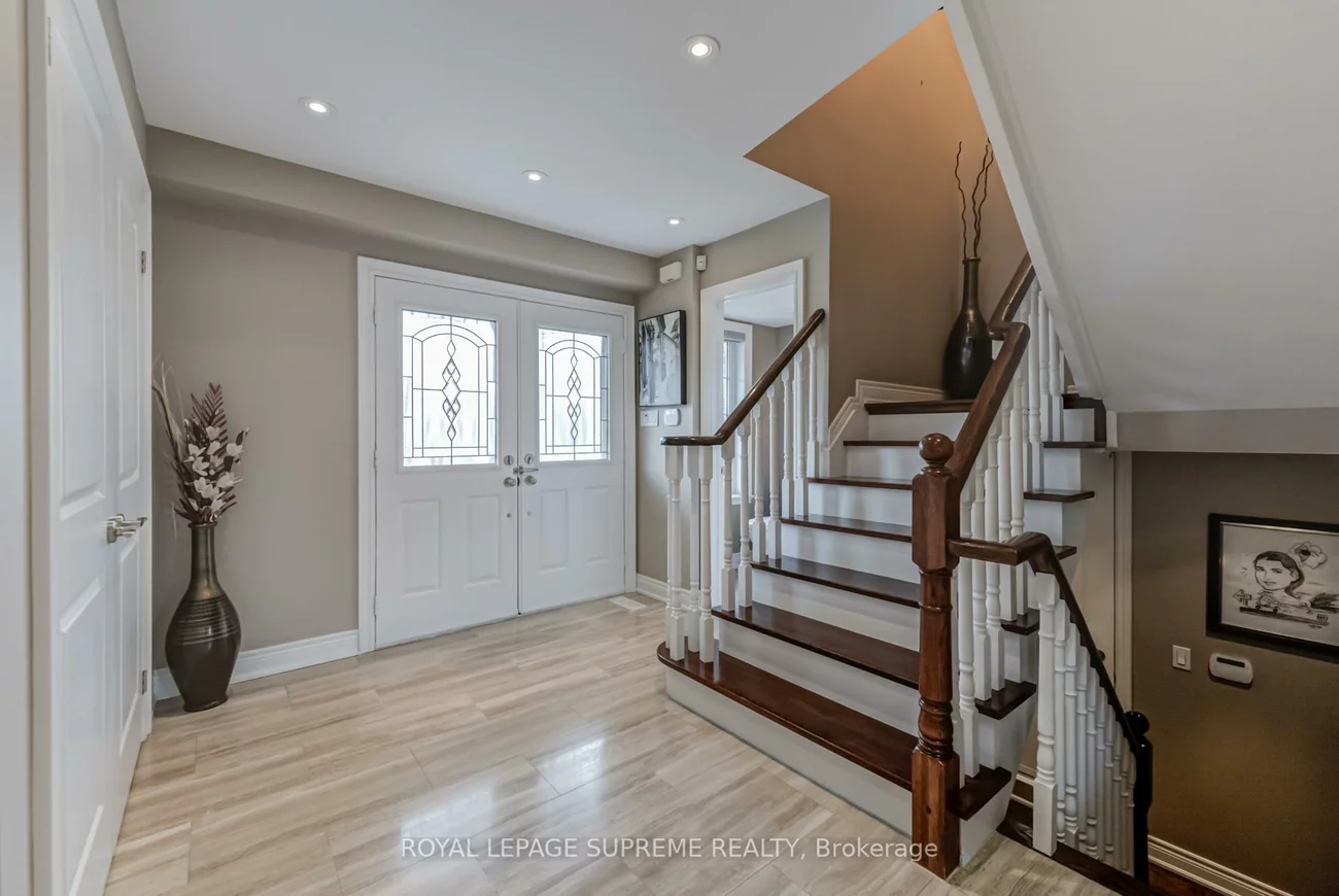34, Purdy, Humberlea-Pelmo Park W4, Toronto