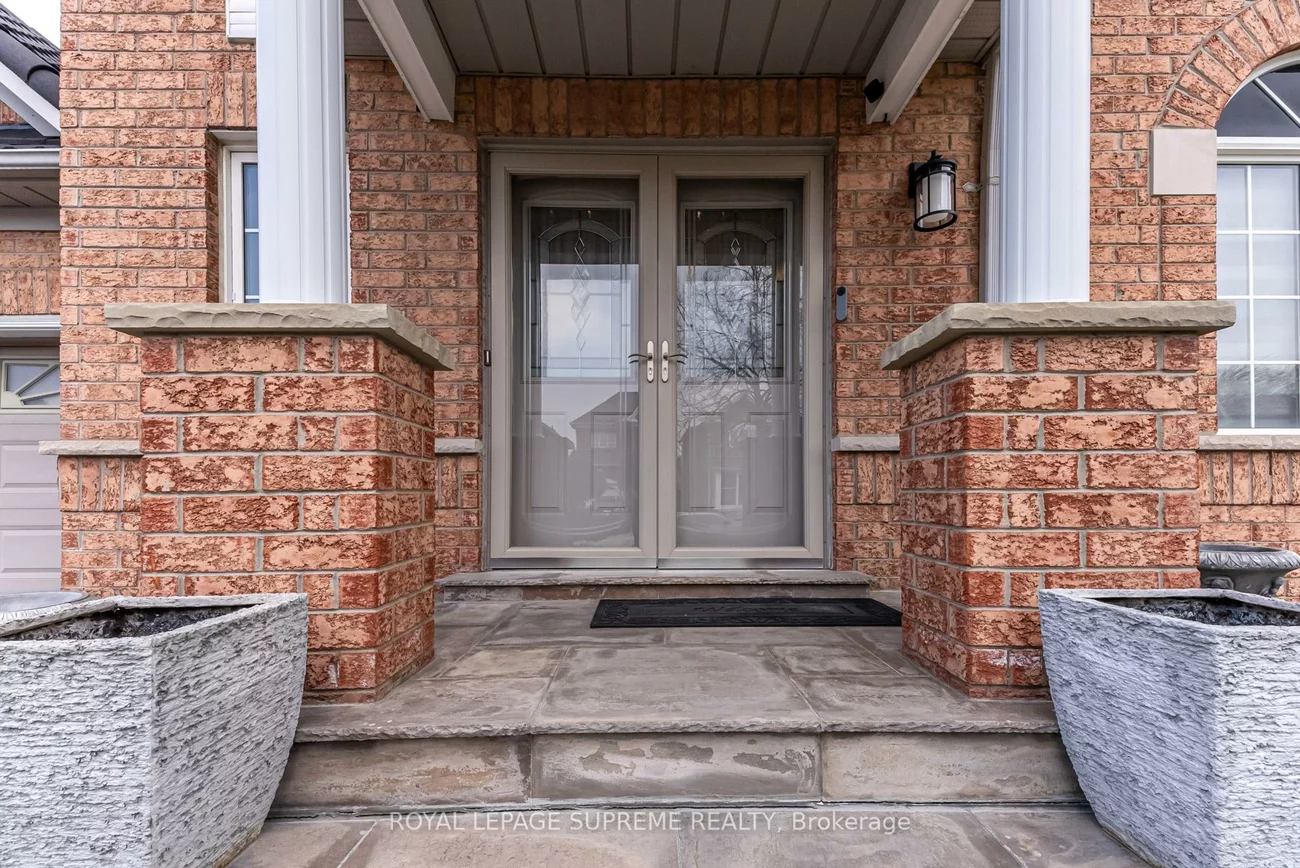34, Purdy, Humberlea-Pelmo Park W4, Toronto