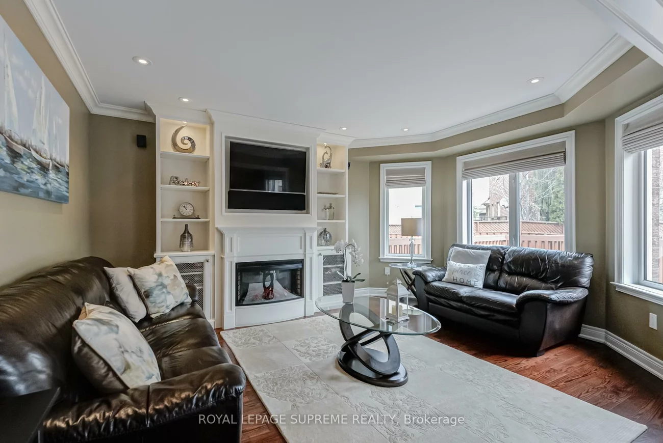 34, Purdy, Humberlea-Pelmo Park W4, Toronto