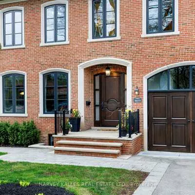 4673, Dundas, Kingsway South, Toronto