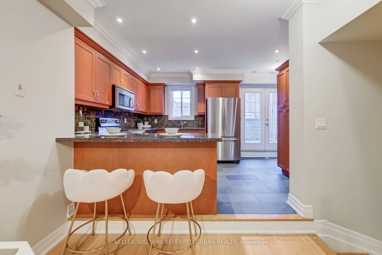339, Royal York, Mimico, Toronto